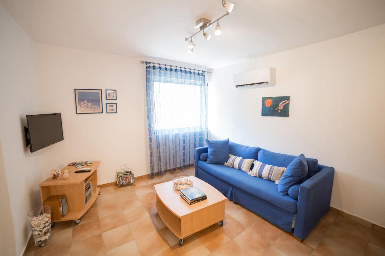 Agiazi Poros Summer House Galatas  Exterior photo